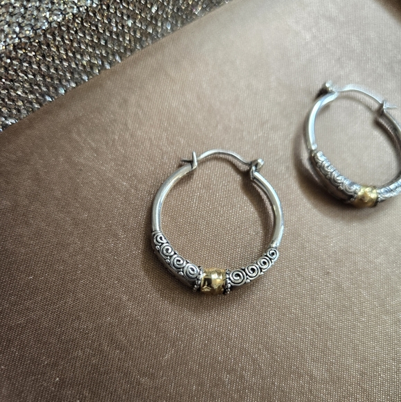 Robert Manse Two Tone Hoop Earrings - Picture 4 of 9